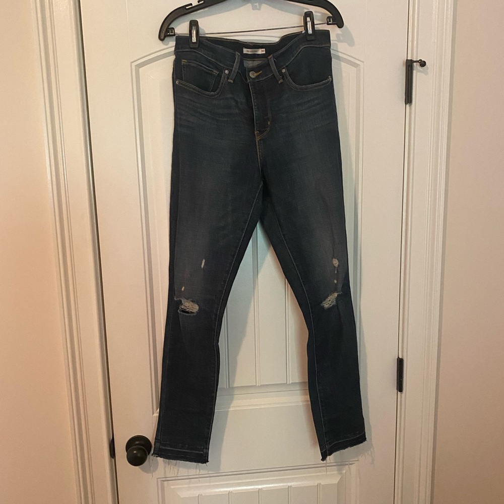 Womens Levi 311 shaping skinny jeans…